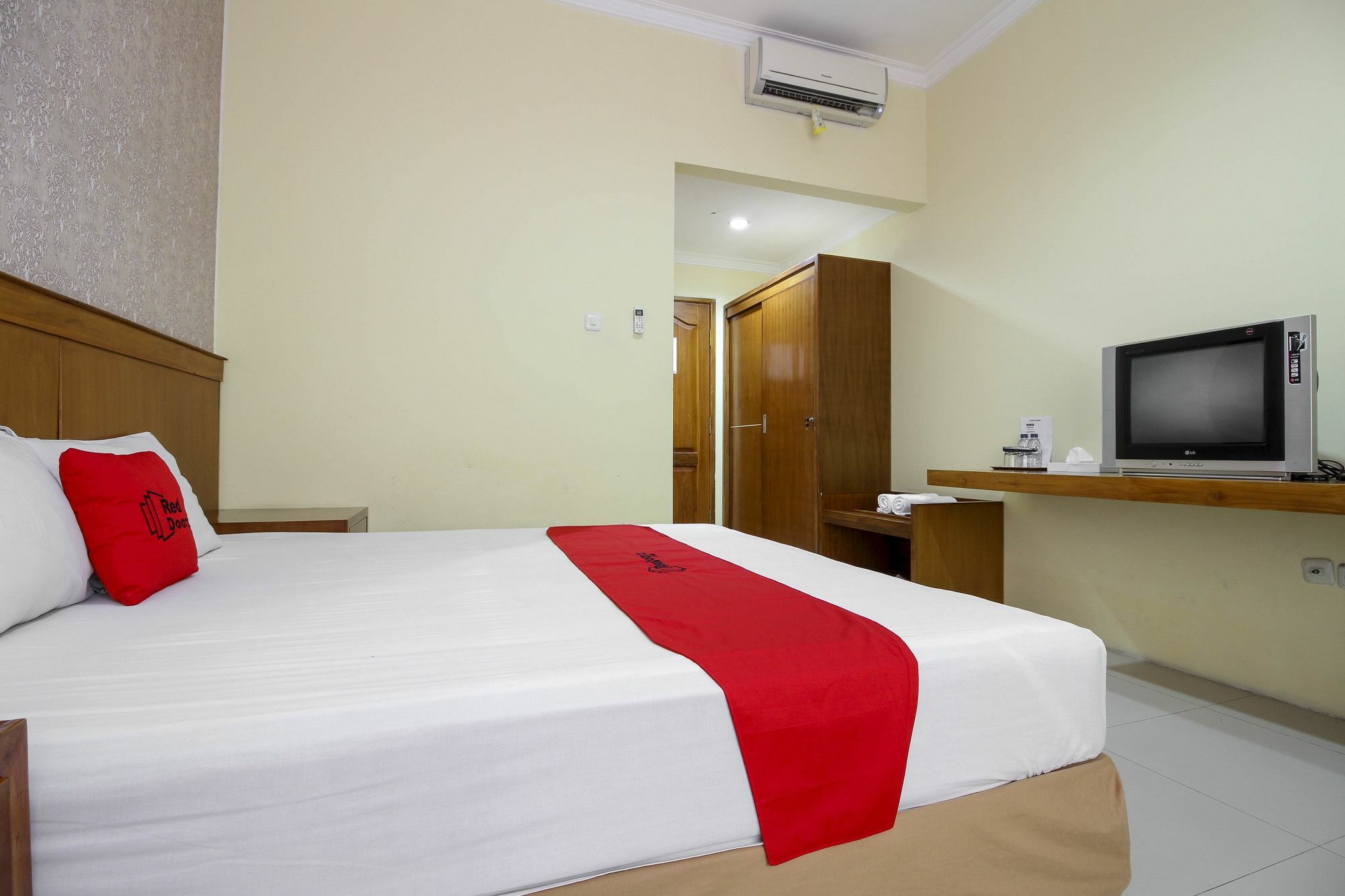 Hotel Reddoorz @ Seturan Raya 2 Maguwo Exterior foto